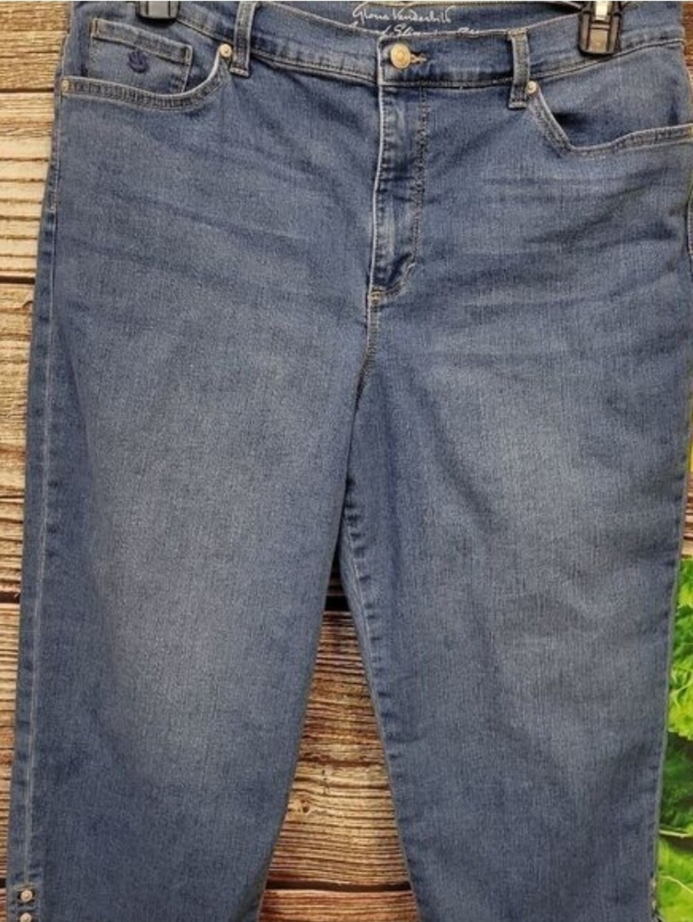 Gloria Vanderbilt jean "Amanda " Capris  all Slimming effect size 14 Pre-owned